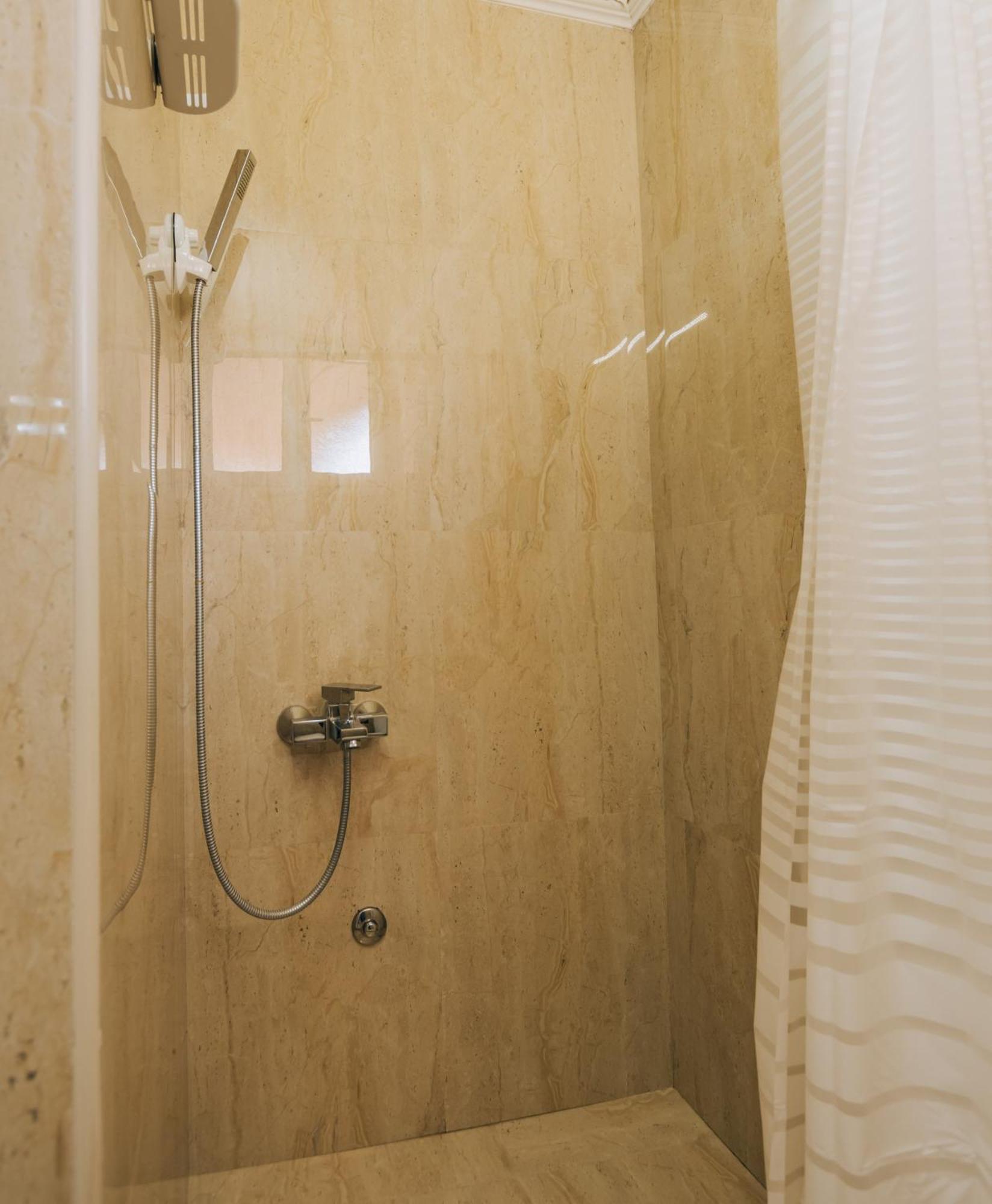 Apartment Majstorina เวียร์ปาซาร์ ภายนอก รูปภาพ